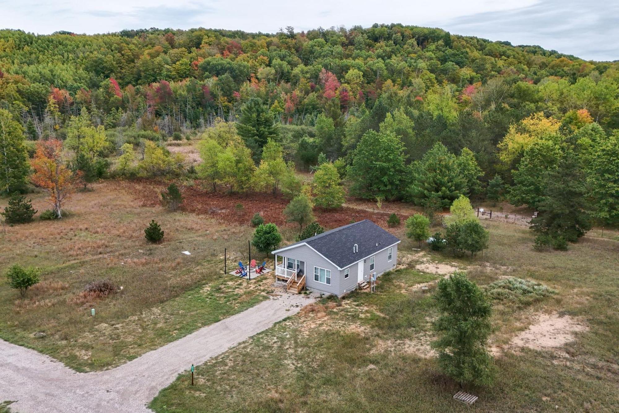 Family Home In Rapid City About 4 Mi To Torch Lake! Luaran gambar
